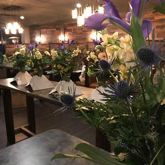 Interior - In the Weeds in North Royalton, OH American Restaurants