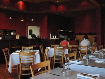 Interior - India's Grill in Los Angeles, CA Restaurants/Food & Dining