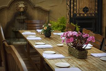 Interior: Courtyard Farm Table - Its Italia in Half Moon Bay, CA American Restaurants