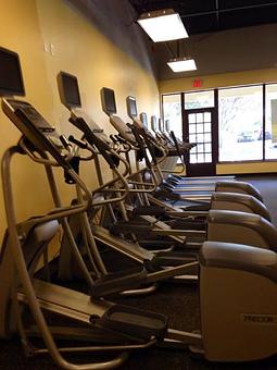 Interior - J & M Fitness in Coral Springs, FL Health Clubs & Gymnasiums