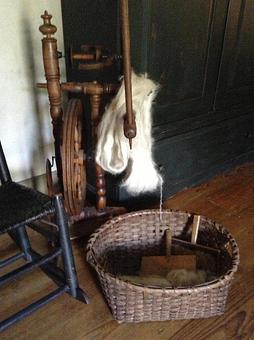 Interior - Just A Little Bit Country & Log Cabin Hooked Rugs in Waukesha, WI Cabins Cottages & Chalet Rental