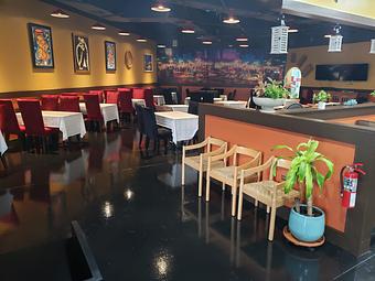 Interior - Justins Caribbean Fusion Restaurant in Orlando, FL Caribbean Restaurants