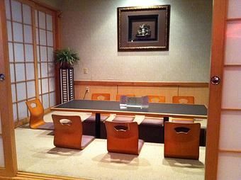 Interior: Tatami Room - Kaneyama Japanese Restaurant & Sushi Bar in Houston, TX Japanese Restaurants