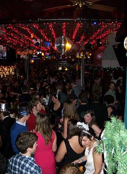 Interior - Kincade's Bar & Grill in Lincoln Park - Chicago, IL Restaurants/Food & Dining
