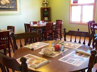 Interior - Knights Pizza in Convoy, OH Pizza Restaurant