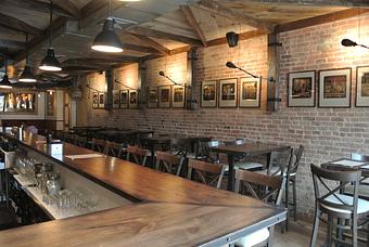 Interior - Kurant Wine Bar in Midtown East - New York, NY American Restaurants