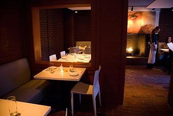 Interior - L'albatros in University Circle - Cleveland, OH Restaurants/Food & Dining