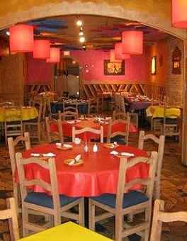 Interior - La Casa De Isaac & Moishe in Northshore - Highland Park, IL Mexican Restaurants