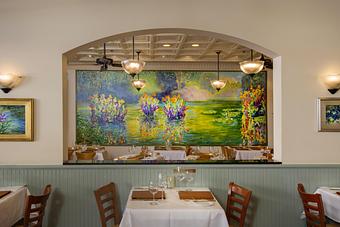 Interior - Lahaina Grill in Lahaina Town - Lahaina, HI American Restaurants
