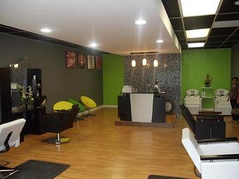 Interior - Lavish Threading and Spa in Hoover, AL Day Spas
