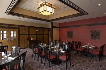 Interior - Limestone Grille in Fayetteville, NY American Restaurants