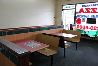 Interior - Luigi's New York Giant Pizza in SDSU / Rolando / Lemon Grove - San Diego, CA Pizza Restaurant