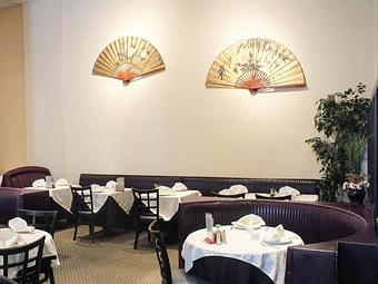 Interior - Magic Gourd Restaurant in Foggy Bottom - Washington, DC Chinese Restaurants
