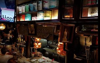 Interior - Mama's On The Half Shell in Canton - Baltimore, MD Seafood Restaurants