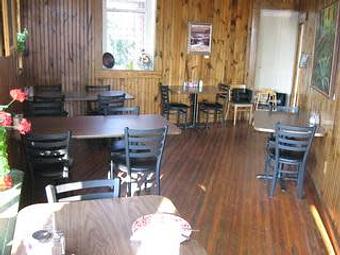 Interior - Maple Street Cafe in Cole Camp, MO Bakeries