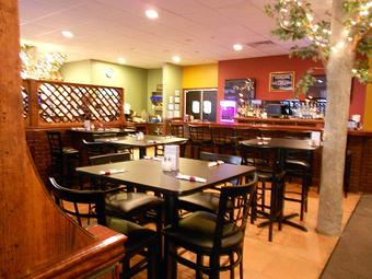 Interior - Marianna's Pizza Cafe in Phillipsburg, NJ Pizza Restaurant