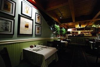 Interior - Mekhong Thai Kennebunk in Kennebunk, ME Thai Restaurants