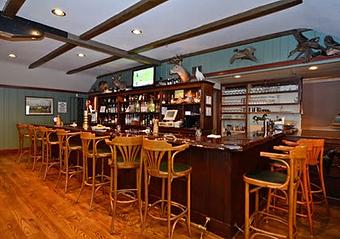 Interior - Mendenhall Inn Restaurant - Kennett Pike in Mendenhall, PA American Restaurants