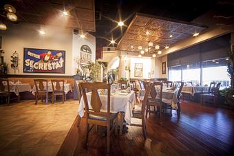 Interior - Mesa Street Grill in Located in El Paso's Kern Place entertainment District - El Paso, TX American Restaurants