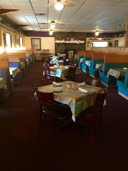 Interior - Monet's Italian Grill & Pizzeria in Blairsville, GA American Restaurants
