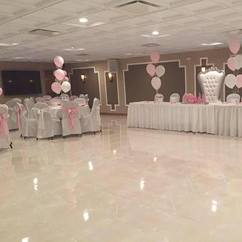 Interior - Moonlight Caterers & Entertainment in Staten Island, NY Bakeries