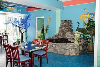 Interior - Mulligan's Beach House Bar & Grill Jensen Beach in Jensen Beach, FL American Restaurants