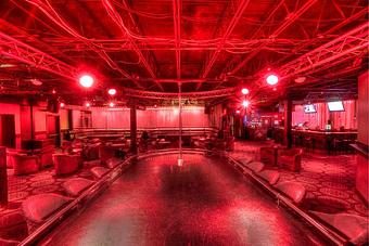 Interior - Mynx Cabaret in Hartford, CT Bars & Grills