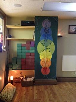 Interior: Our beautiful mural and props - Nueva Alma Yoga and Wellness in Yonkers - Yonkers, NY Yoga Instruction