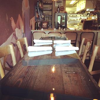 Interior - Oakleys Bistro in Greenbriar - Indianapolis, IN American Restaurants