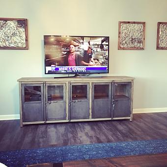 Interior - Oakleys Bistro in Greenbriar - Indianapolis, IN American Restaurants