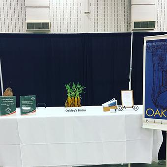 Interior - Oakleys Bistro in Greenbriar - Indianapolis, IN American Restaurants