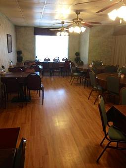 Interior - Outlaw Grill in Eunice, NM American Restaurants