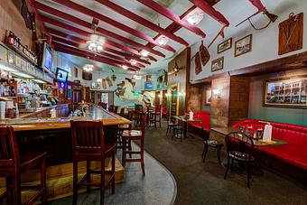 Interior - Palomino Room in Downtown Red Bluff - Red Bluff, CA American Restaurants