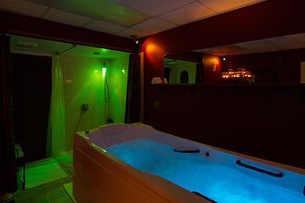 Interior - Paradise Massage and Day Spa in Treasure Island, FL Day Spas