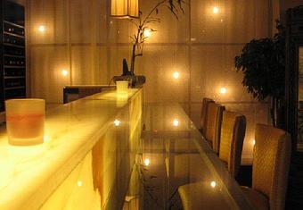 Interior - Pearl East in Manhasset, NY Chinese Restaurants