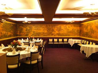 Interior - Peking Duck House in Midtown East - New York, NY Chinese Restaurants