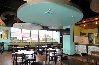 Interior - Picnikins Patio Cafe in San Antonio, TX Hamburger Restaurants