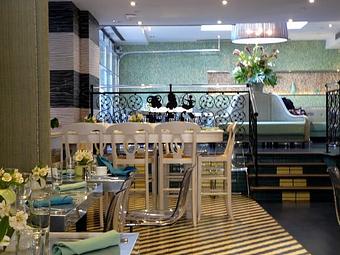 Interior - Pier 9 in Hells Kitchen - New York, NY Restaurants/Food & Dining