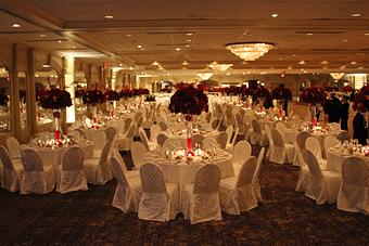 Interior - Pines Manor in Edison, NJ American Restaurants