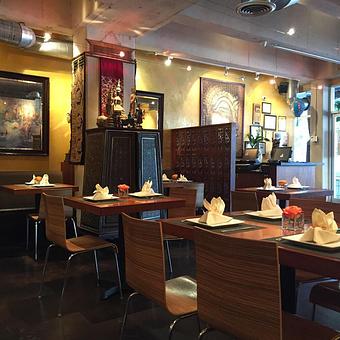 Interior - Pink Pepper in Hollywood, CA Thai Restaurants