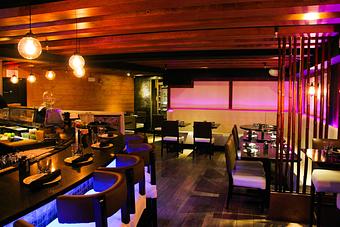 Interior - Pink Sumo Sushi & Sake Cafe in Westport, CT Japanese Restaurants