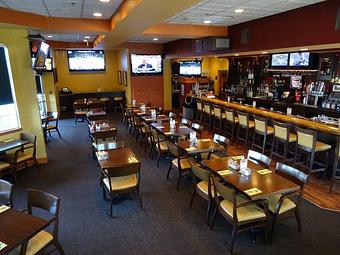 Interior - Pipers Restaurant and Sports Lounge in Anchorage, AK American Restaurants