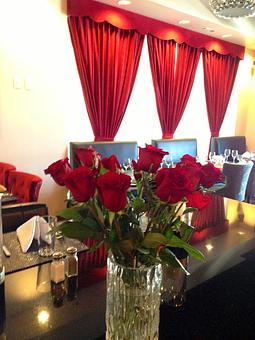 Interior - Plate By Dzintra in Bee Cave Shops at the Galleria - Austin, TX American Restaurants