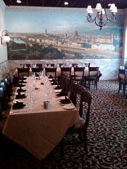 Interior - Ponte Vecchio in Old Bridge, NJ Italian Restaurants