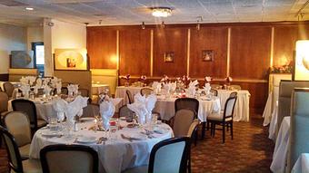 Interior - Porterhouse Steaks & Seafood in Burr Ridge, IL American Restaurants