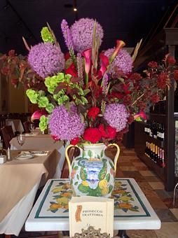 Interior - Prosecco Trattoria in Toluca Lake, Ca - Toluca Lake, CA Italian Restaurants