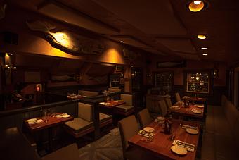 Interior - Queequeg's in Downtown Historic District - Nantucket, MA American Restaurants