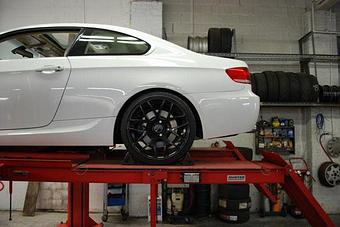 Interior - R & D Automotive: Bavarian Rocket Science in Albany, NY Dry Cleaning & Laundry