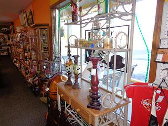 Interior - Remarkable Resale in Rochester, IL Consignment & Resale Stores