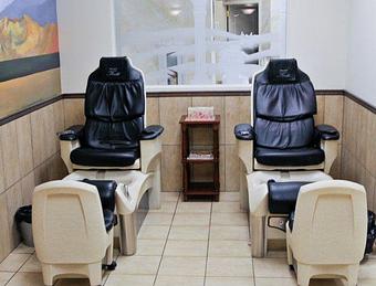 Interior - Renaissance Salon and Spa in Frederick, MD Beauty Salons
